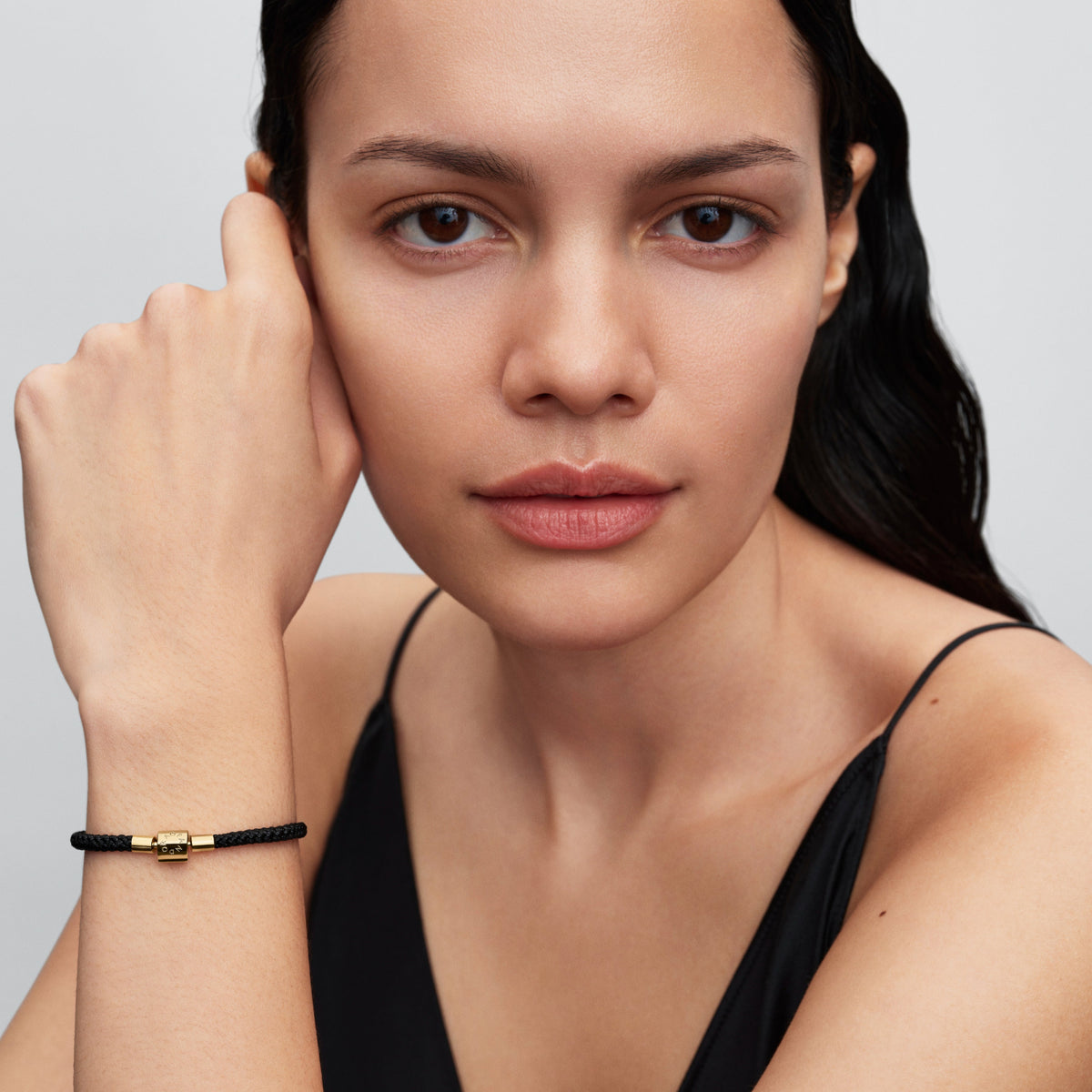 Bracelet – 14k Gold-Plated – Shimmering Black Cord