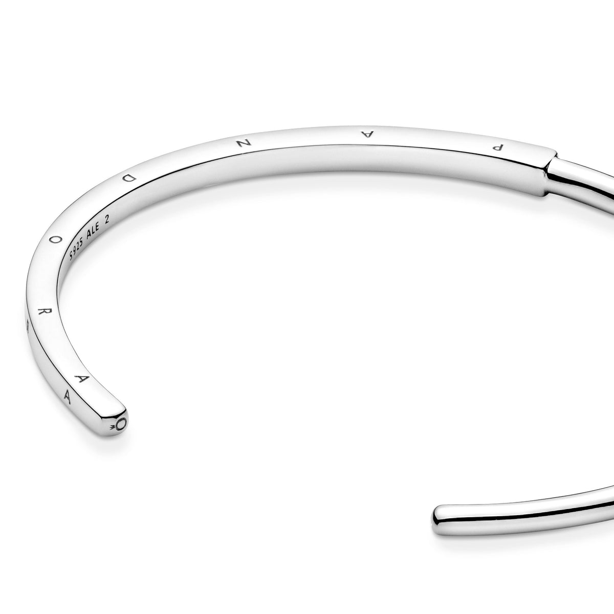 Bangle – Sterling Silver – Pandora Signature I-D (Open)