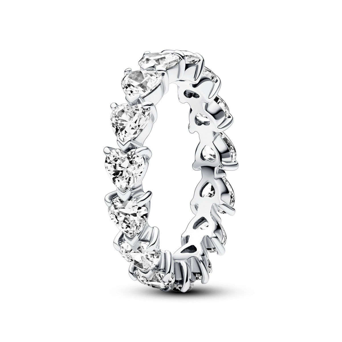 Ring – Row of Hearts Eternity