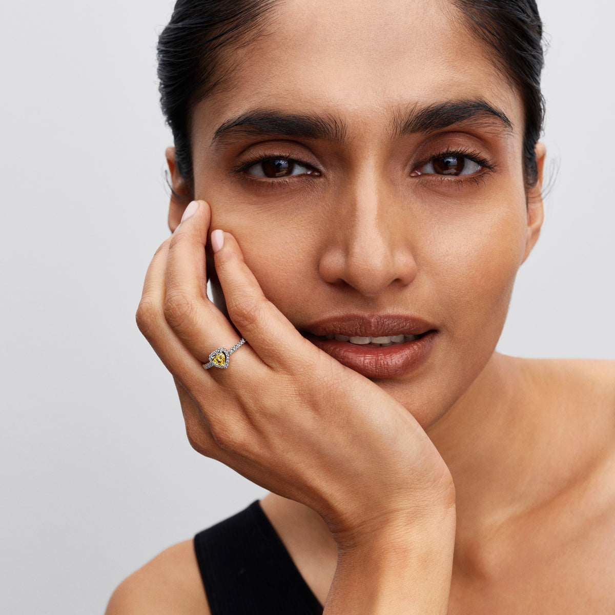 Ring – Sterling Silver – Sparkling Elevated Heart
