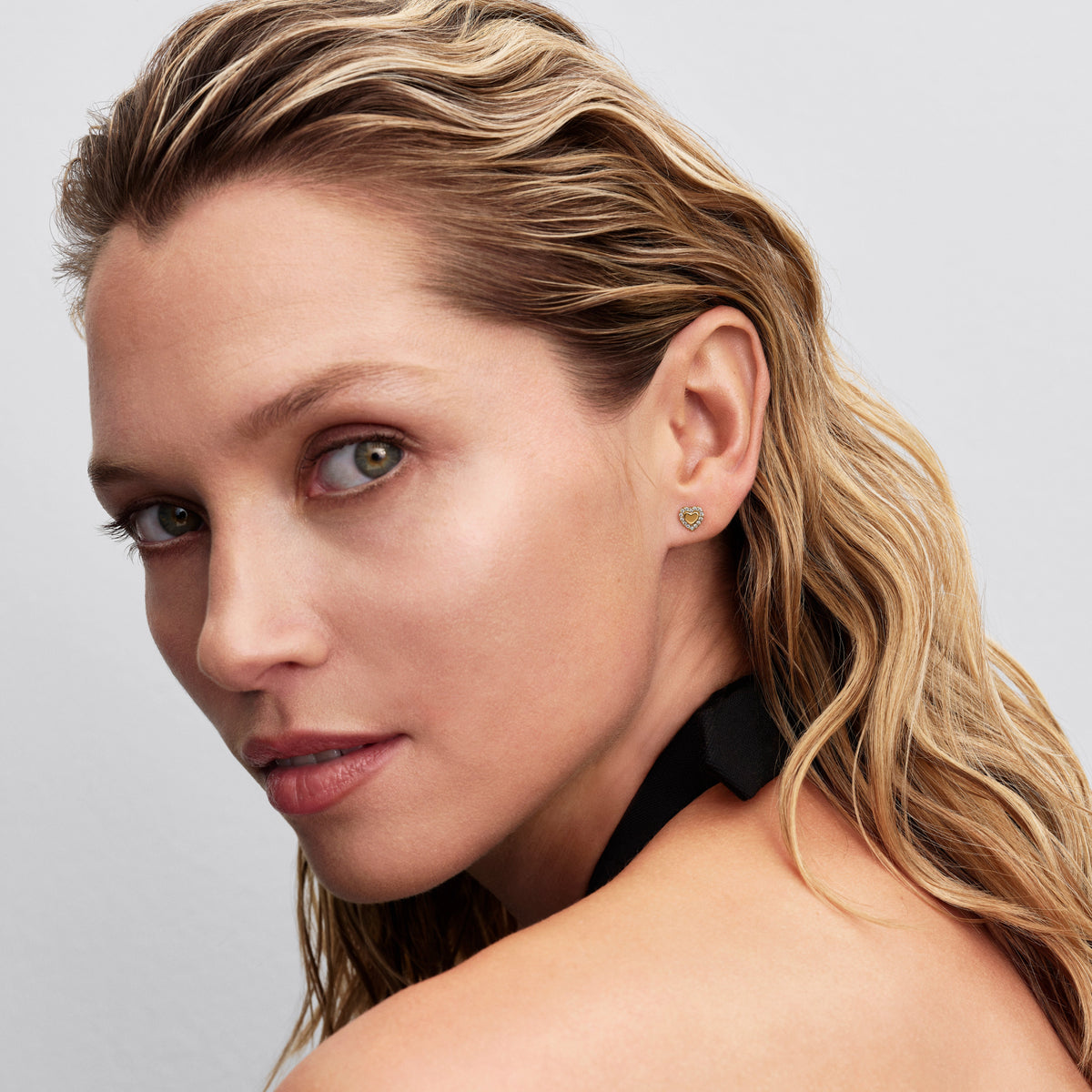 Stud Earrings – 14k Gold-Plated – Heart Halo