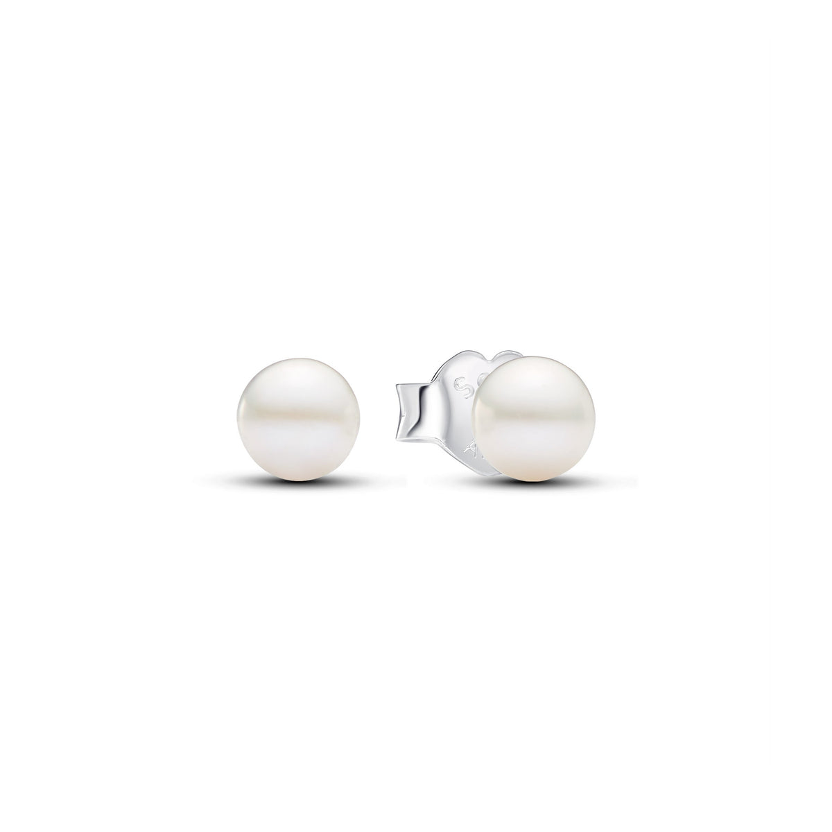 Stud Earrings – Sterling Silver – Treated Freshwater Cultured Pearl 4.5mm