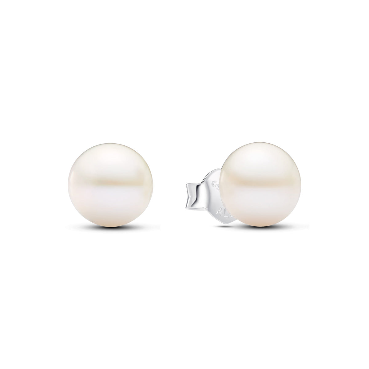 Stud Earrings – Sterling Silver – Treated Freshwater Cultured Pearl 7mm