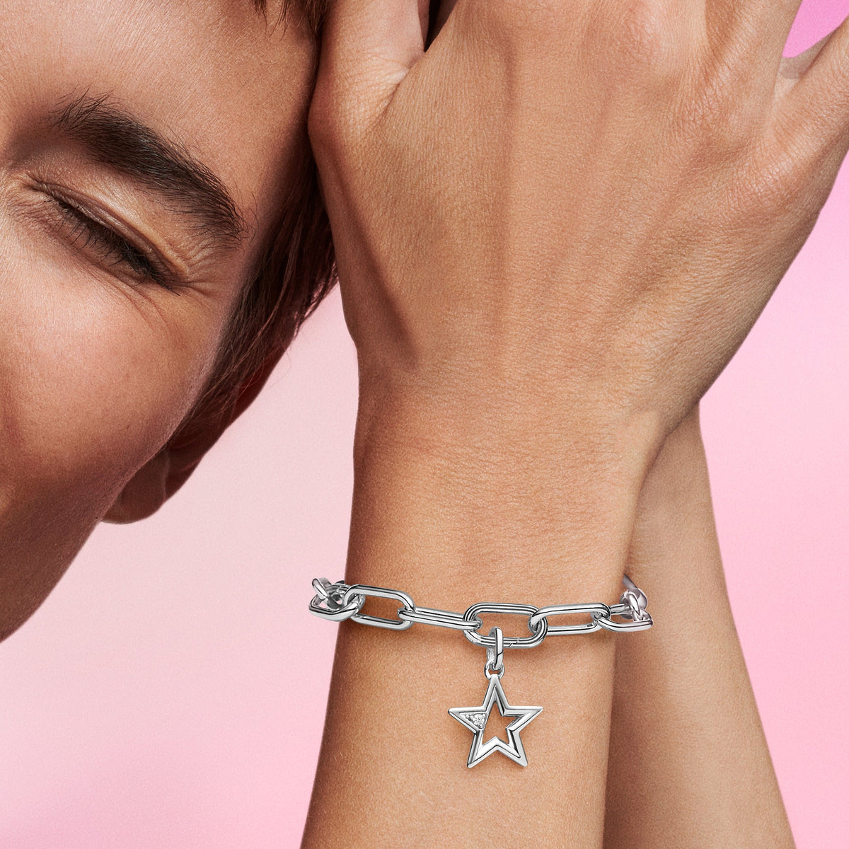 Charm – Sterling Silver – Pandora ME Sparkling Star Medallion