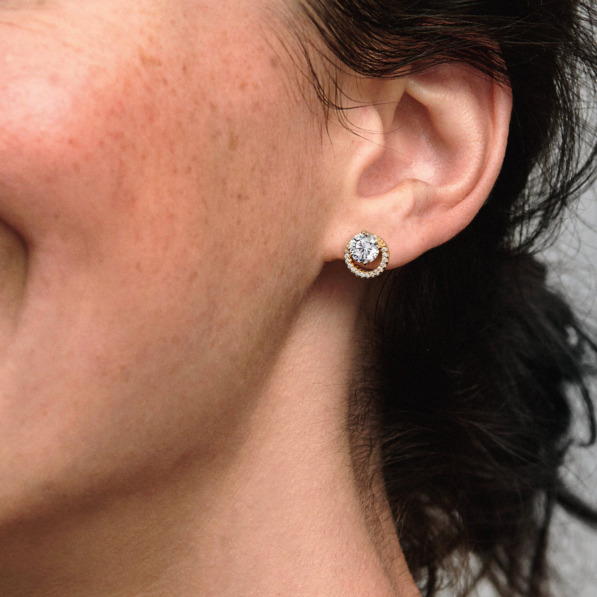 Stud Earrings – 14k Gold-Plated – Sparkling Round Halo