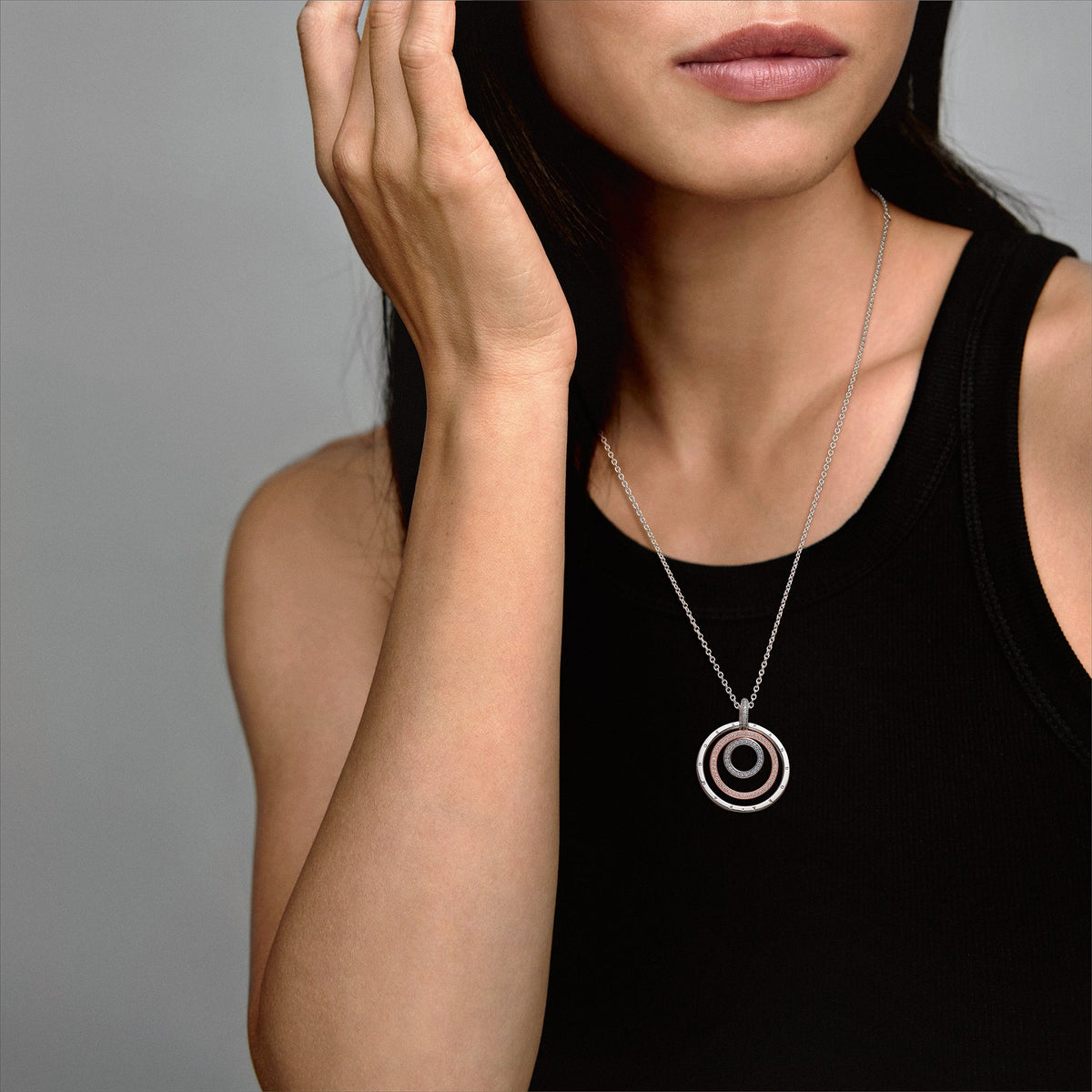 Pendant – 14k Rose Gold-Plated – Two-tone Circles & Necklace