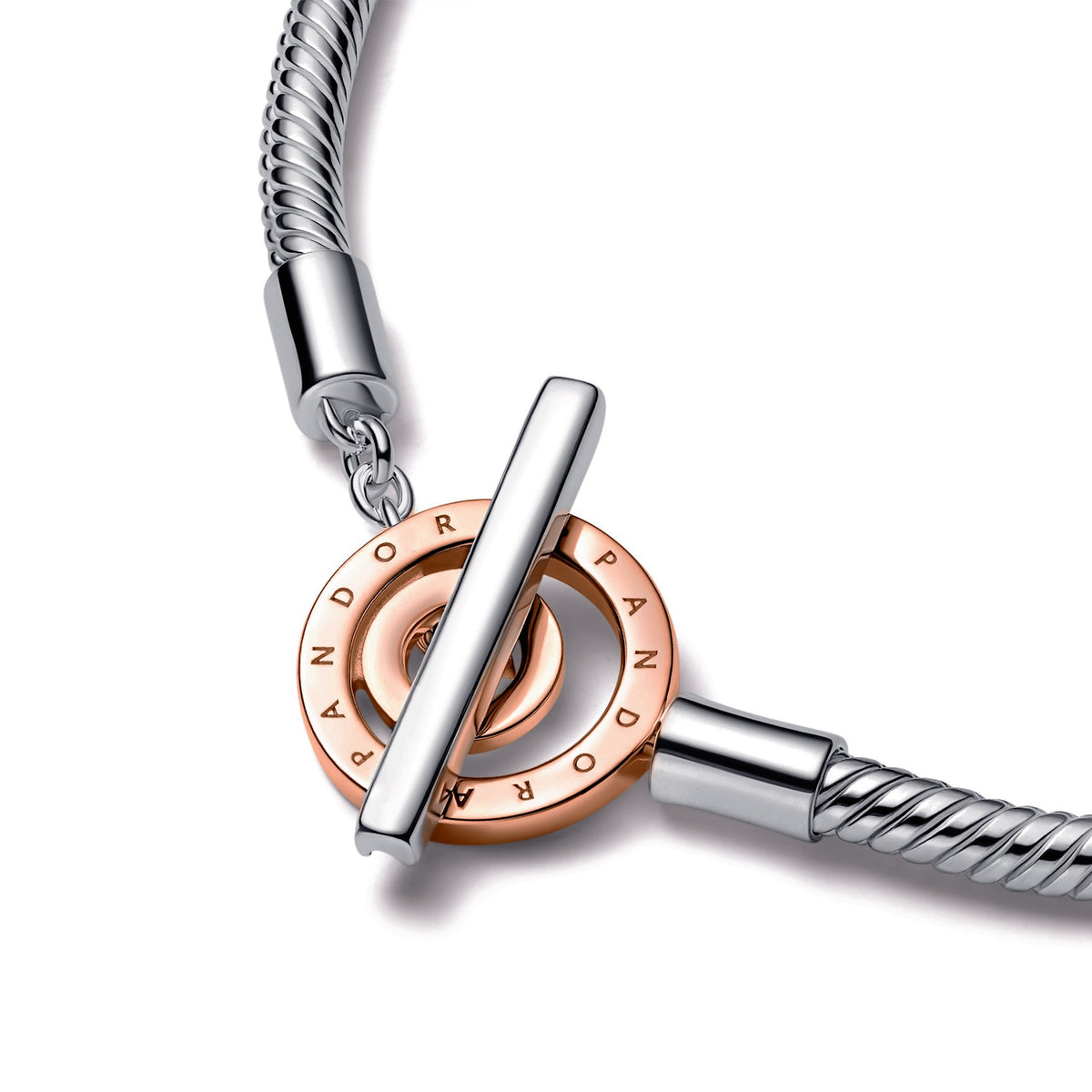 Chain Bracelet – 14k Rose Gold-Plated – Pandora Moments Two-tone Logo T-Bar Snake
