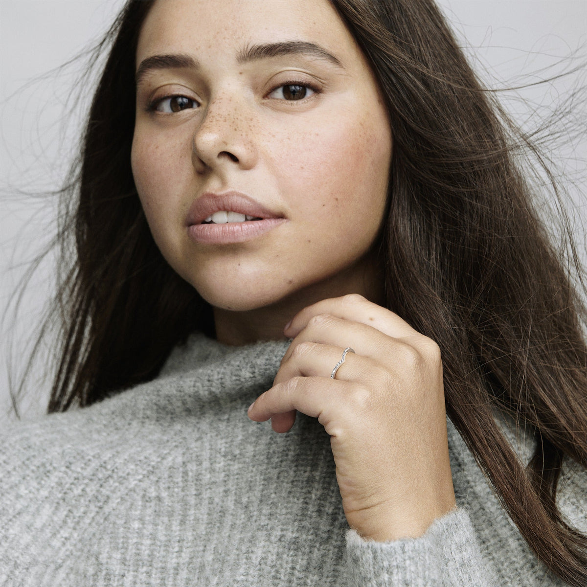 Ring – Sterling Silver – Sparkling Wishbone