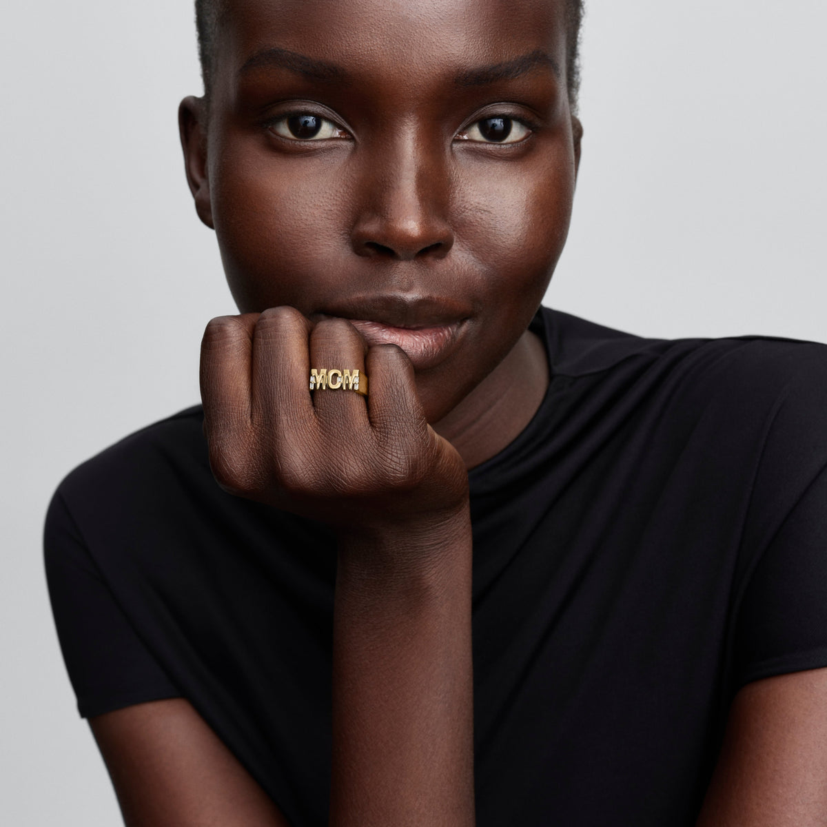 Ring – 14k Gold-Plated – Mom Signet