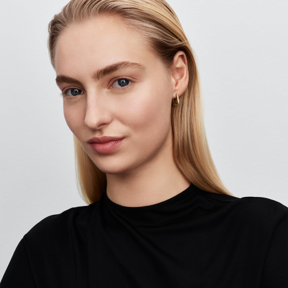 Hoop Earrings – 14k Gold-Plated – Organically Shaped Stone-Set