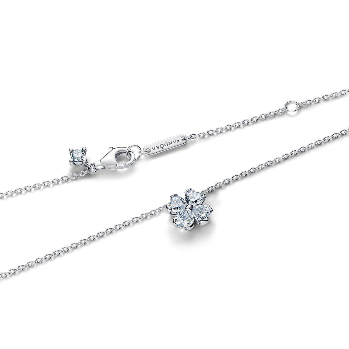 Pendant Necklace – Sterling Silver – Sparkling Lucky Clover