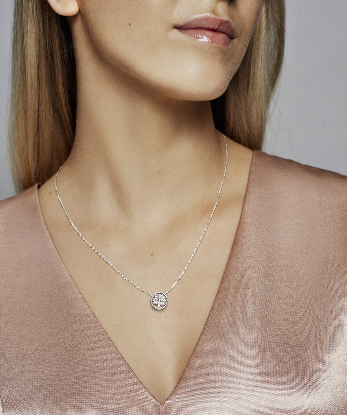 Necklace – Sterling Silver – Sparkling Family Tree