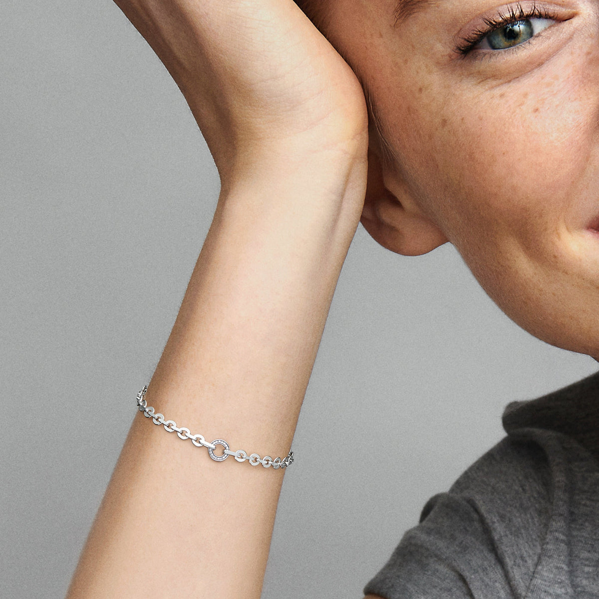 Chain Bracelet – Sterling Silver – Pandora Signature Pavé Bold