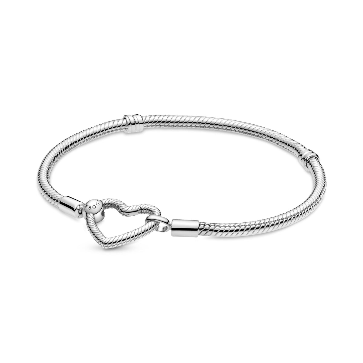 Chain Bracelet – Sterling Silver – Pandora Moments Heart Closure Snake