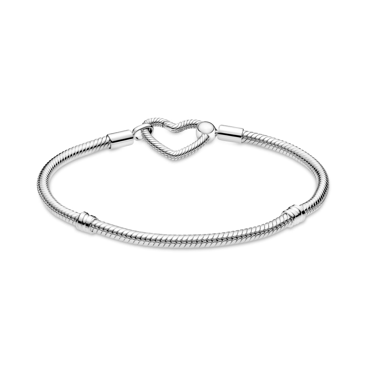 Chain Bracelet – Sterling Silver – Pandora Moments Heart Closure Snake