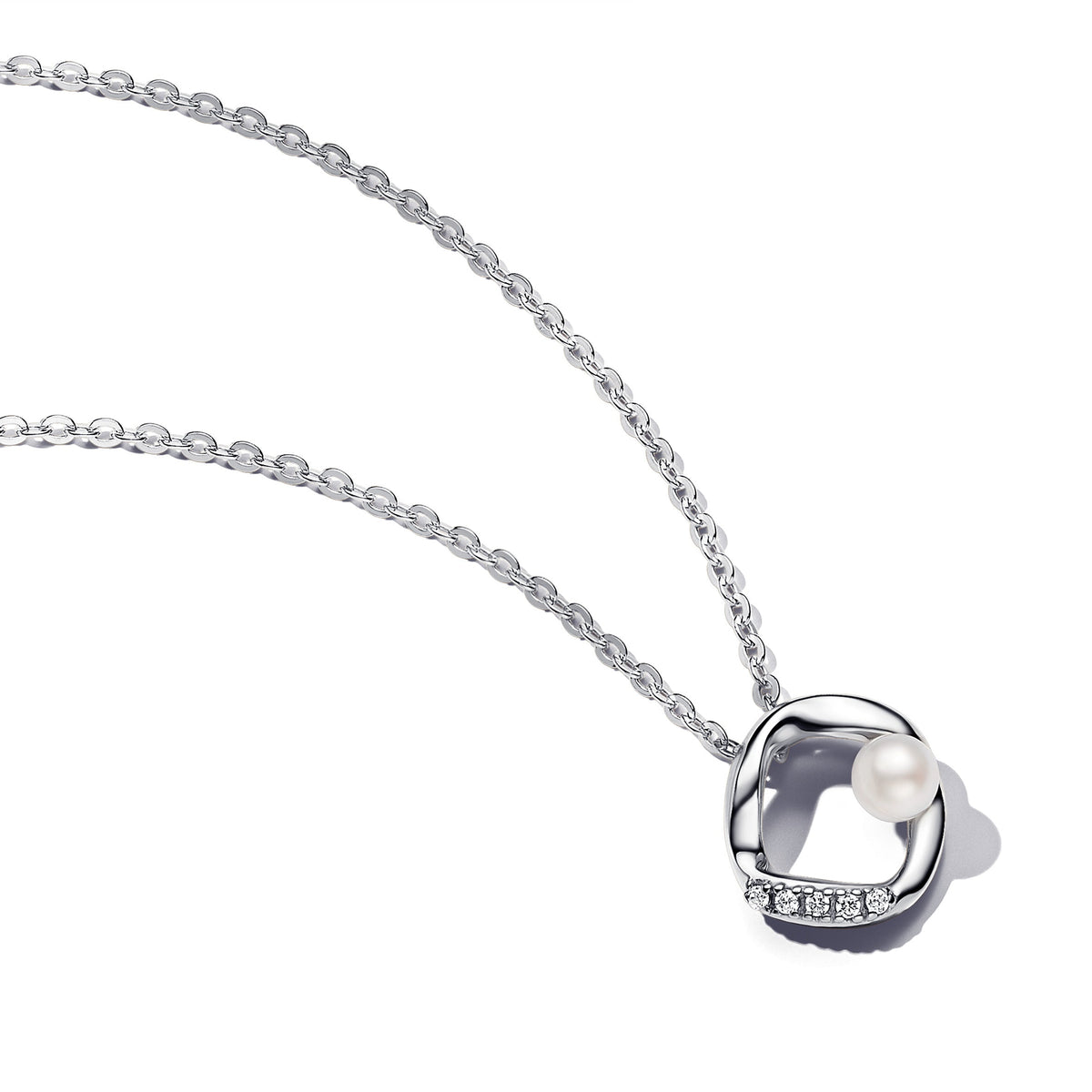 Necklace – Sterling Silver – Organically Shaped Pavé Circle & Treated Freshwater Cultured Pearl Collier
