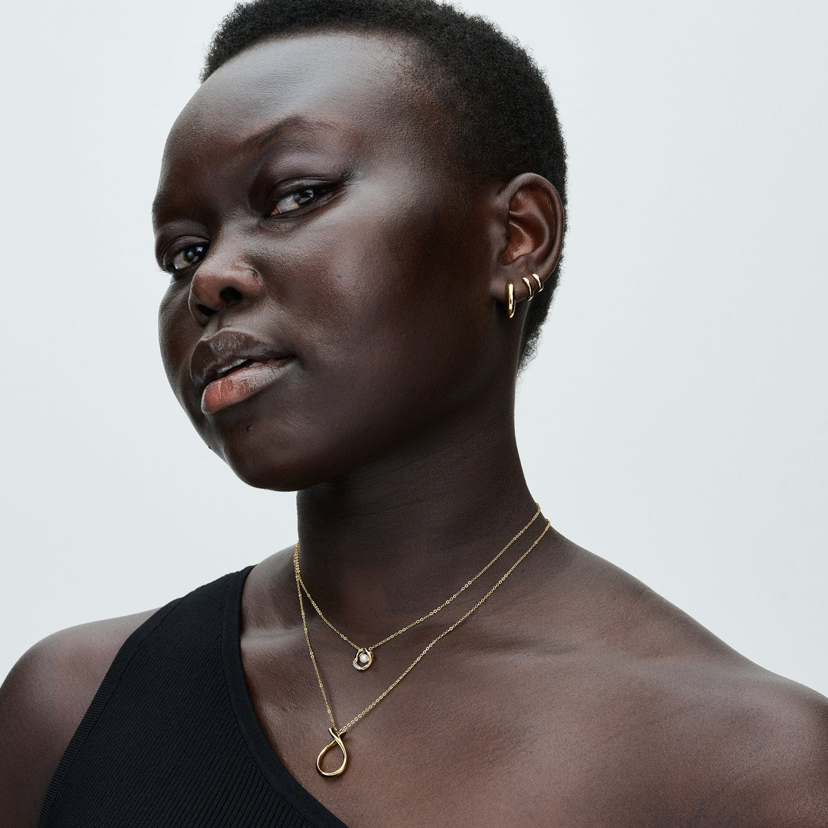 Pendant Necklace – 14k Gold-Plated – Organically Shaped