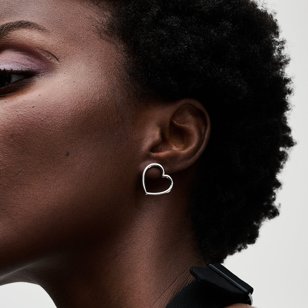 Stud Earrings – Sterling Silver – Front-facing Heart